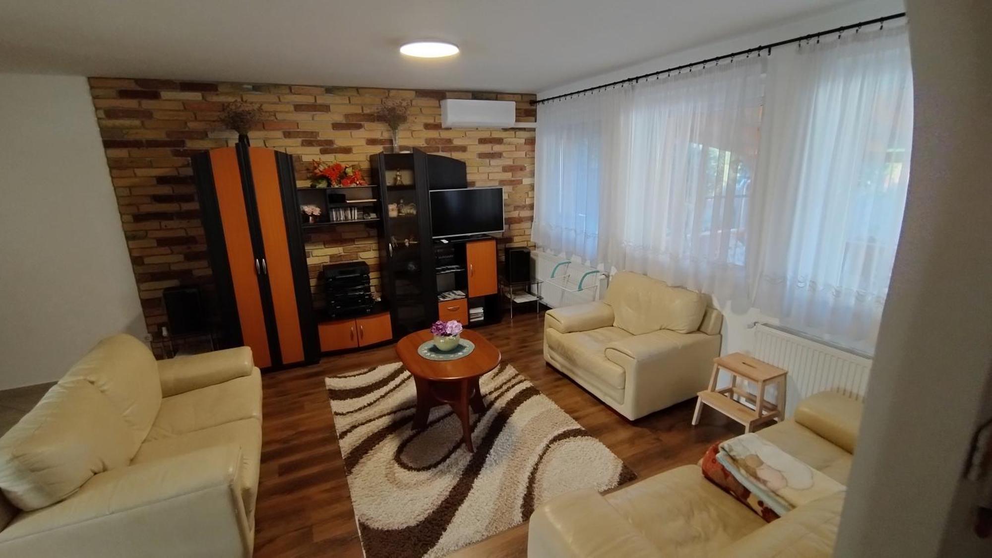 Agica Vendeghaz Villa Andornaktálya Exteriör bild