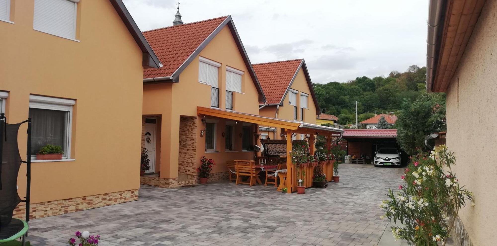 Agica Vendeghaz Villa Andornaktálya Exteriör bild